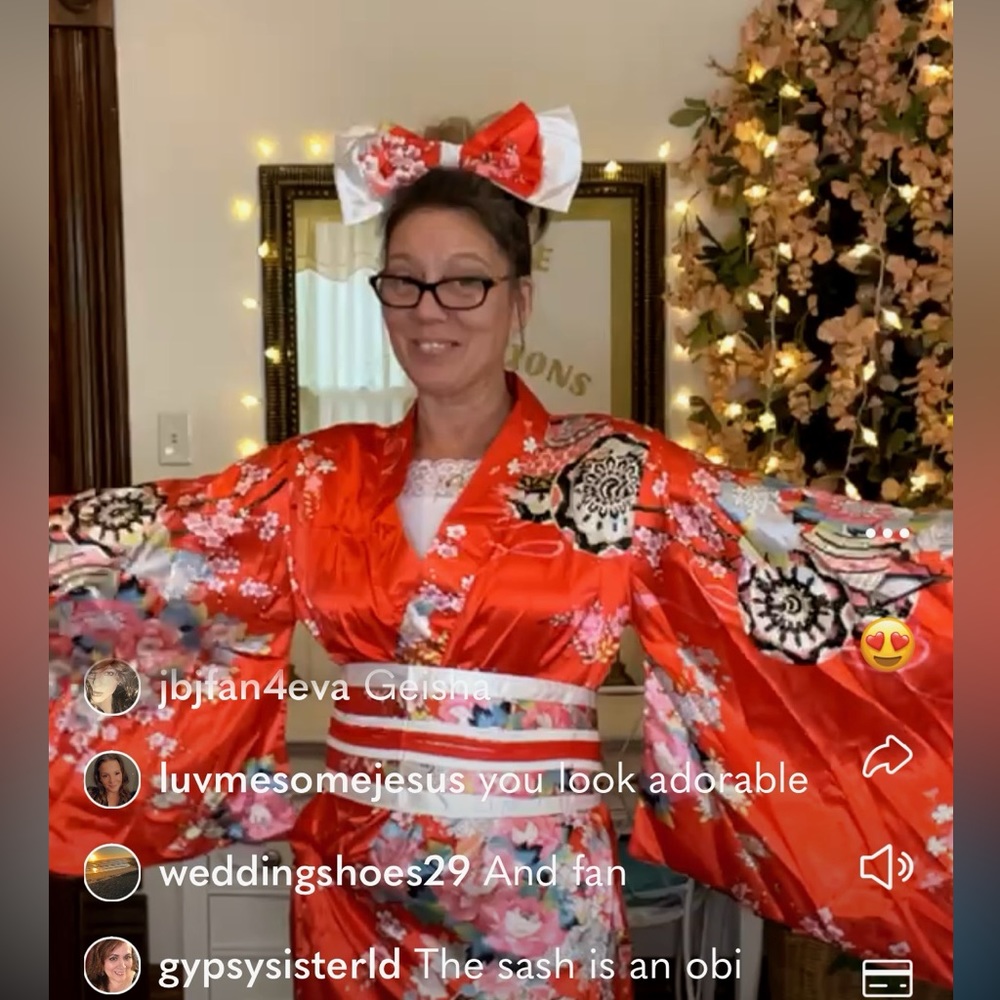 Meet your Posher, SheilaRae